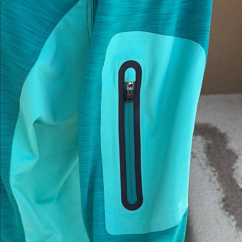 Rei Aqua Performance Pullover Euc Large - image 4